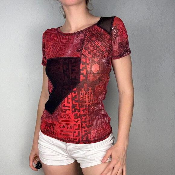 Red mesh short sleeve top slightly sheer unique patchwork design size small - Picture 2 of 8